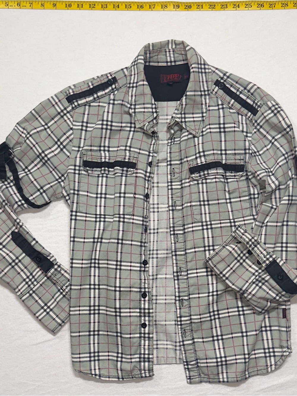 Tripp NYC Men's Plaid Shirt Jacket in Light Gray with Black Trim